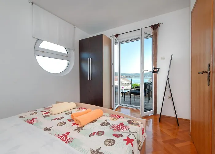 2 Bedroom Gorgeous In *