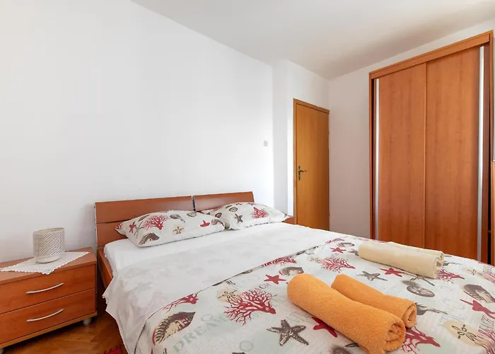 Apartamento 2 Bedroom Gorgeous In