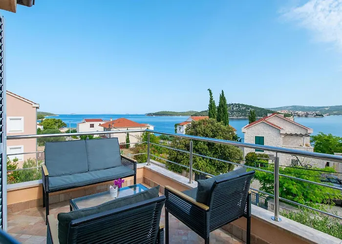 Lejlighed 2 Bedroom Gorgeous In Ražanj